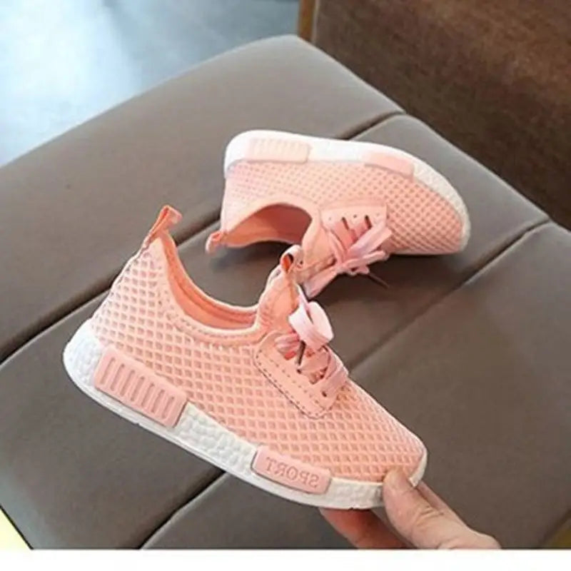 AirStride Junior: Mesh Sneakers for School Girls - Pink / 26