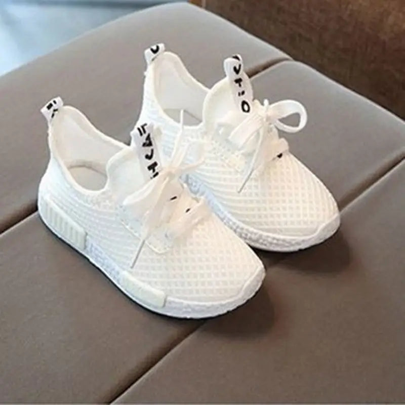 AirStride Junior: Mesh Sneakers for School Girls - White / 26