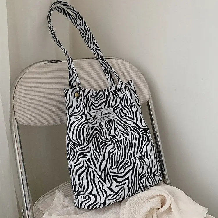 Animal Print Nylon Casual Handbag with Outer and Sandwich Pockets - Zebra Stripes / Without Accessories