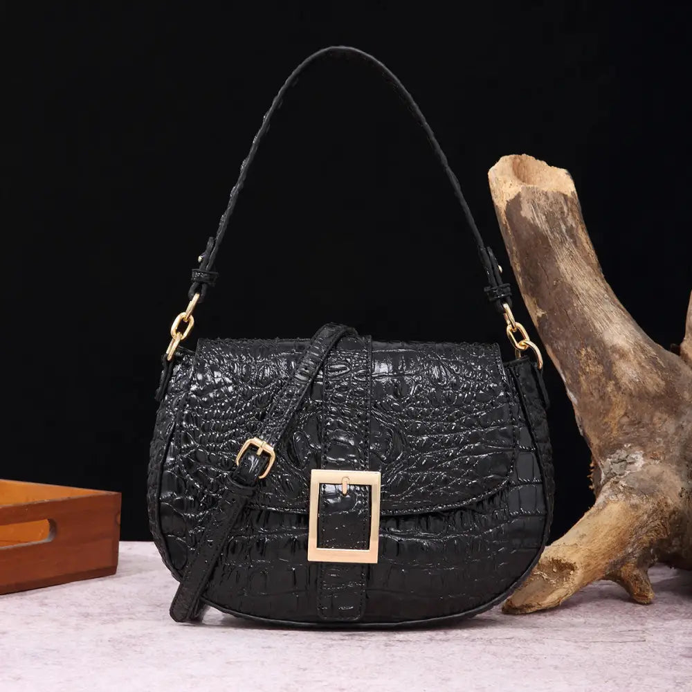 Armpit Chic: Handheld Crossbody Baguette Bag - PG870 Black