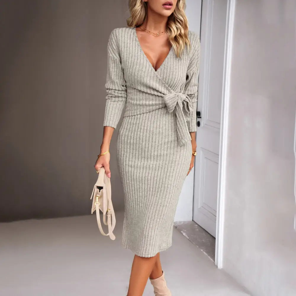 Autumn And Winter V-neck Long Sleeve Knitted Tied Dress - Apricot / S