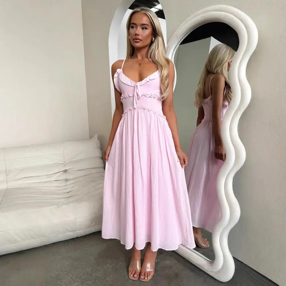 Chic Breeze: Women’s Casual Vacation Dress - Pink / S