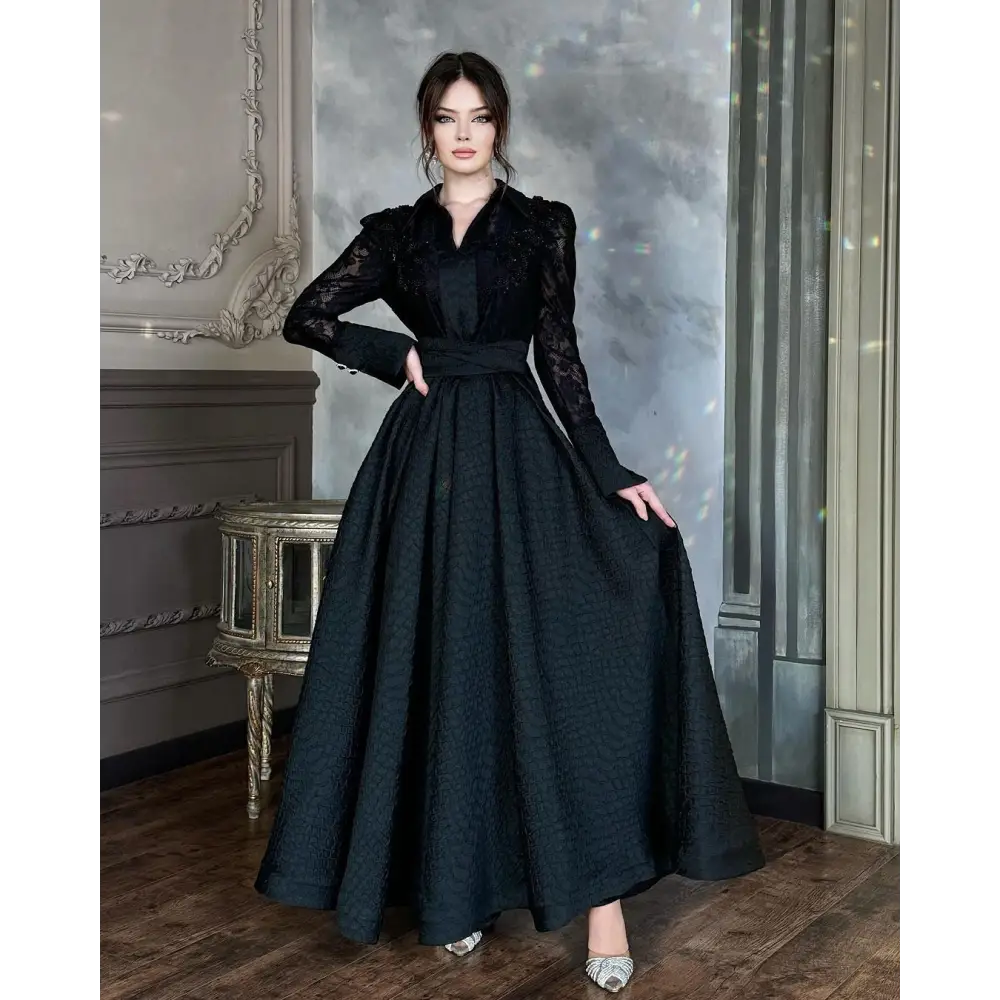 Chic French Lace Beads Long Sleeve Retro Dress - Black / S