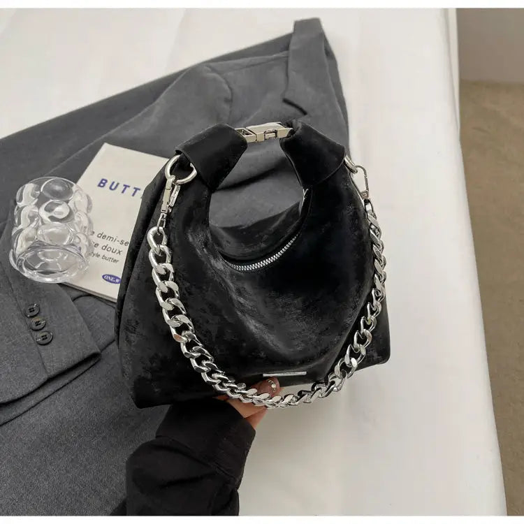 Chic One Shoulder Dumpling Bun - Black