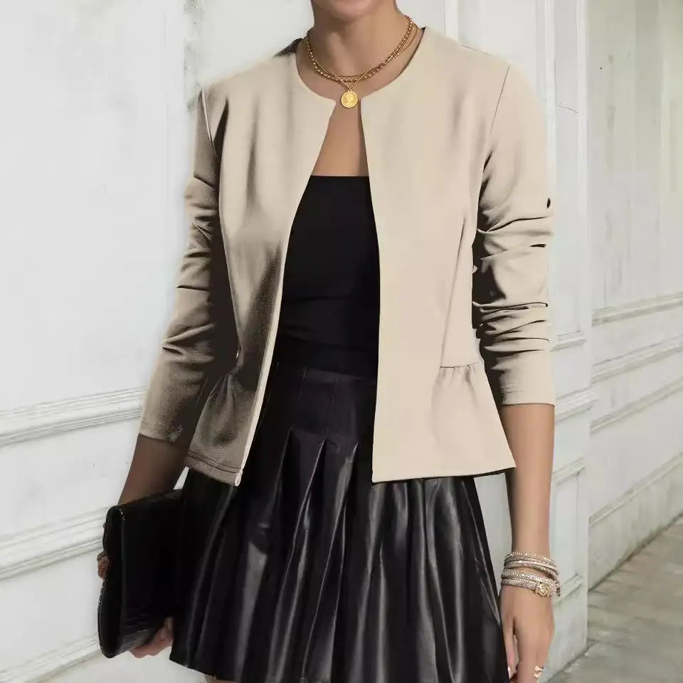 Chic Petite Suit: Autumn Winter Elegance