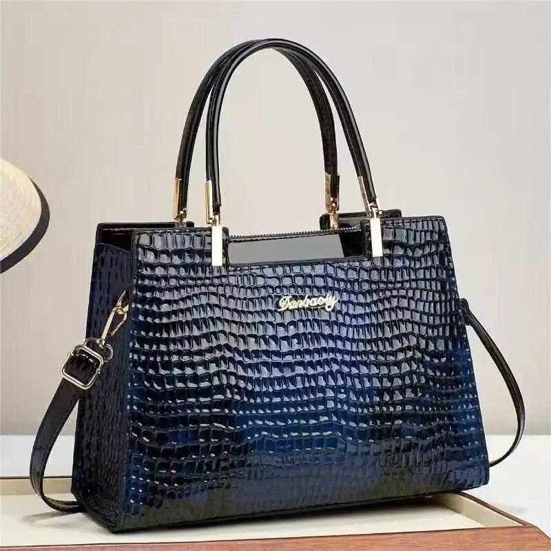 Chic Sling: Trendy Women’s One-Shoulder Messenger Bag - Blue