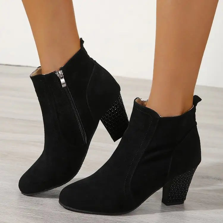 Chic Suede Martin Boots - Black / 36
