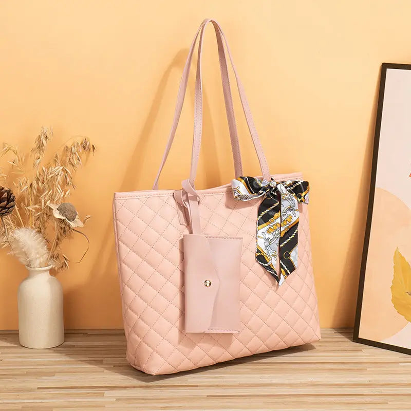 ChicCarry: Diamond Plaid Large Tote for Women - Pink