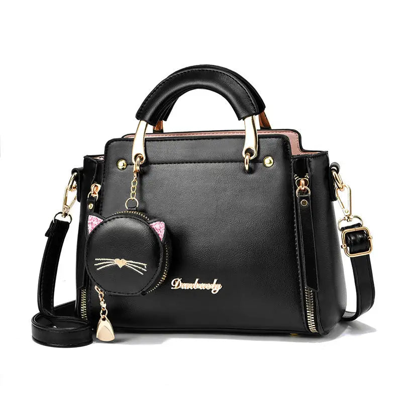ChicCarry: Large-Capacity One-Shoulder Messenger Bag - Black / Small