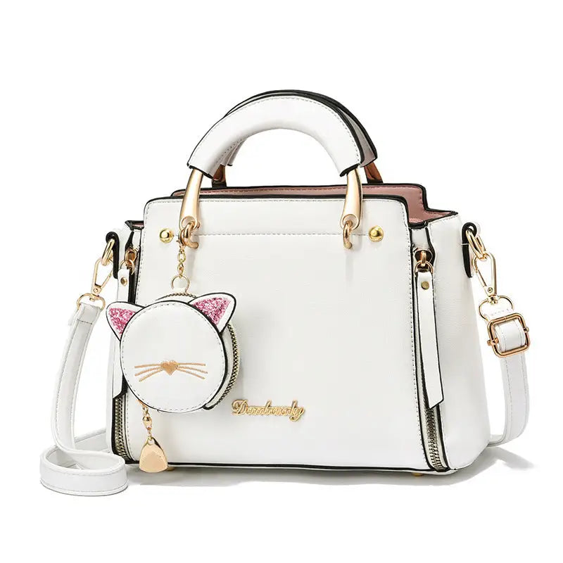 ChicCarry: Large-Capacity One-Shoulder Messenger Bag - White / large