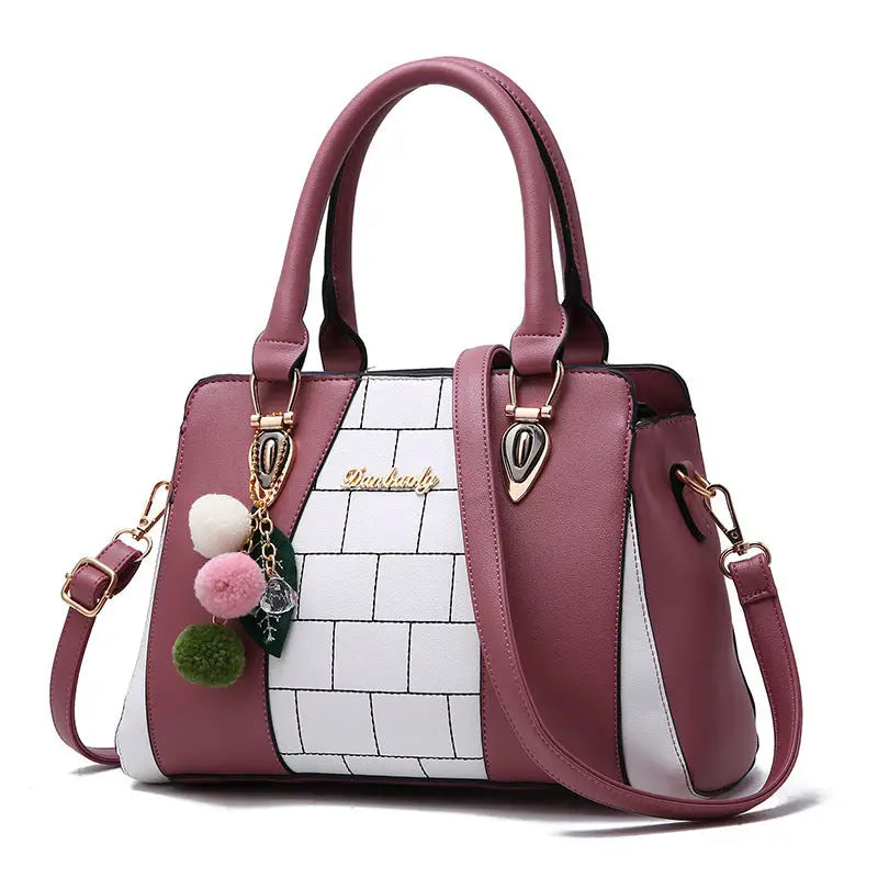ChicCarry: Women’s Shoulder Handbag - Rubber pink - 4