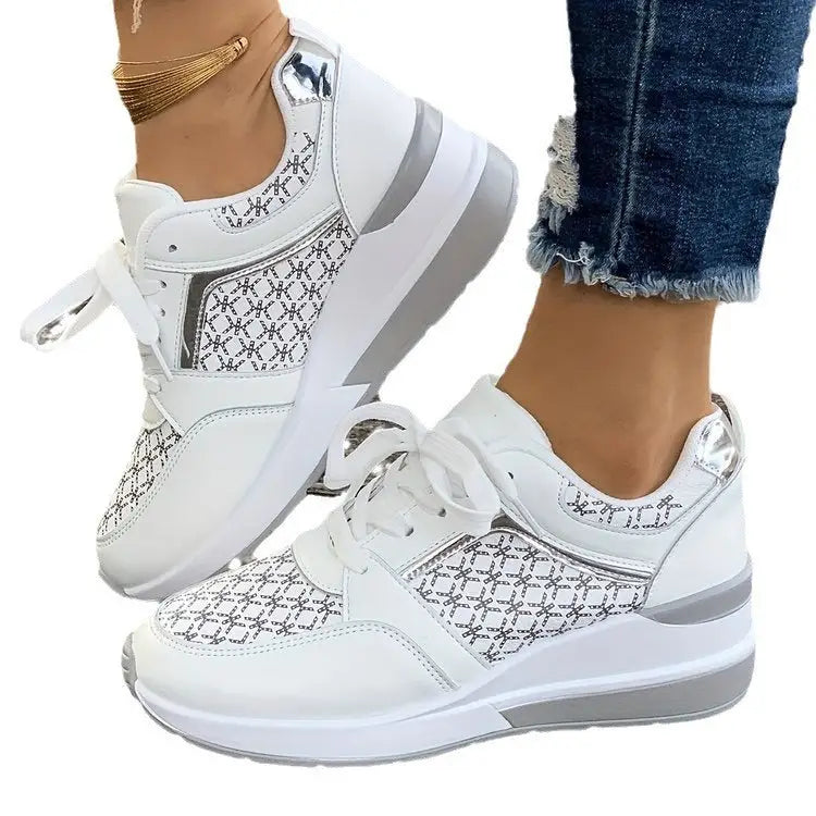 ChicLift Women’s Lace-Up Casual Sneakers
