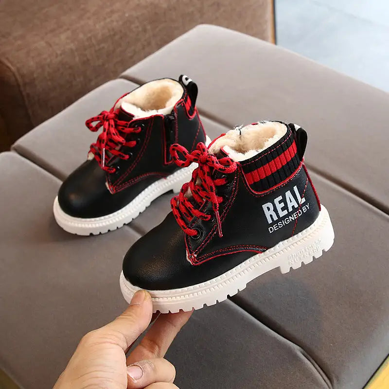 Cotton Cozy Kid Boots - Black with cotton / 21