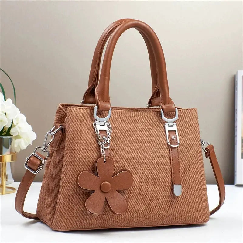 Cowboy Chic: Custom Large-Capacity Shoulder Bag - Yellowish Brown
