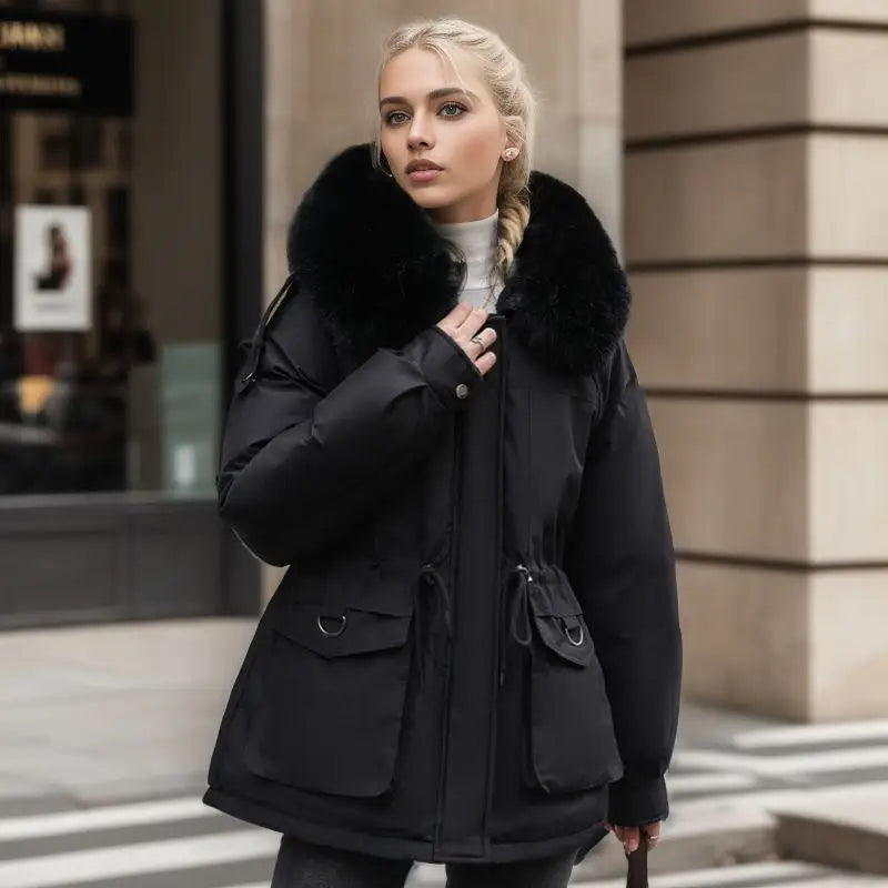 Cozy Chic Parka - Black / M
