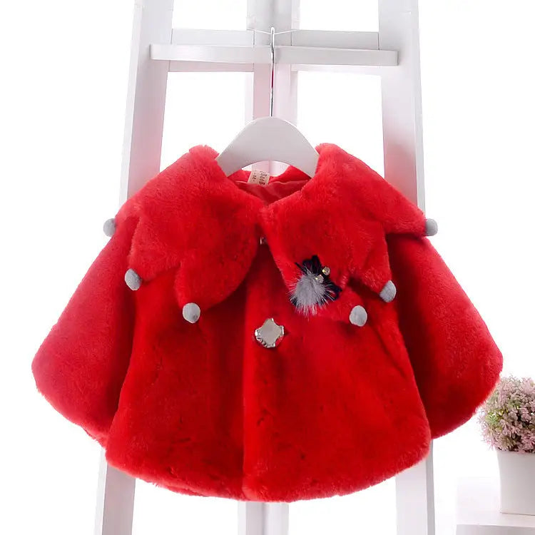 CuddleCape: Cozy Baby Cloak for Little Adventurers - Red / 70cm