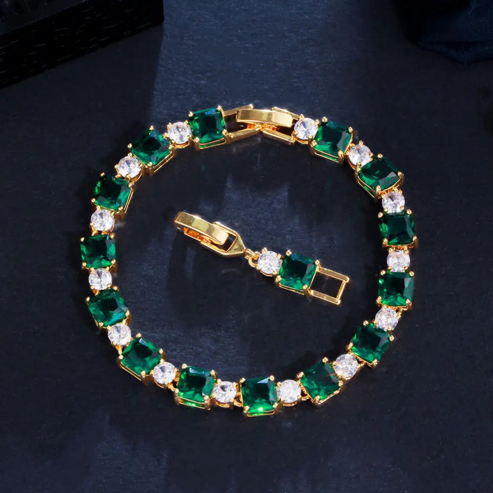 Emerald Zircon Elegance: Brass Inlay Bracelet - Green