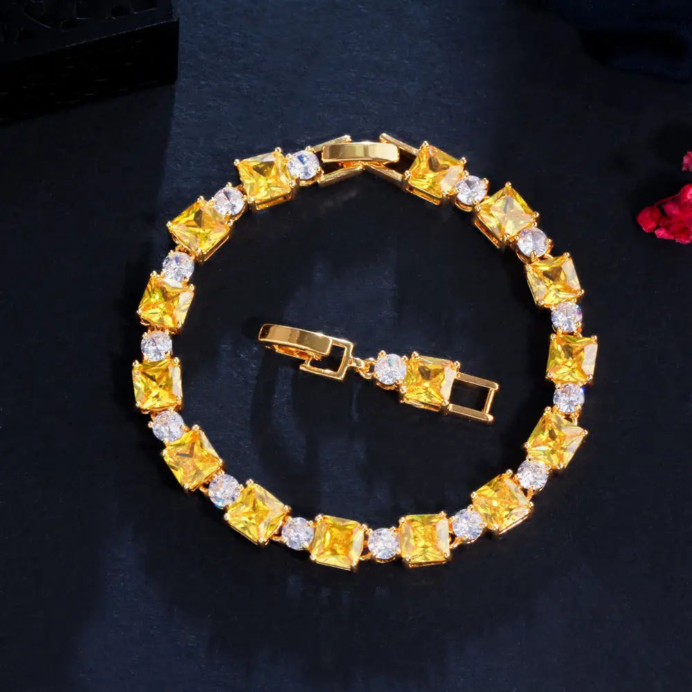 Emerald Zircon Elegance: Brass Inlay Bracelet - Yellow