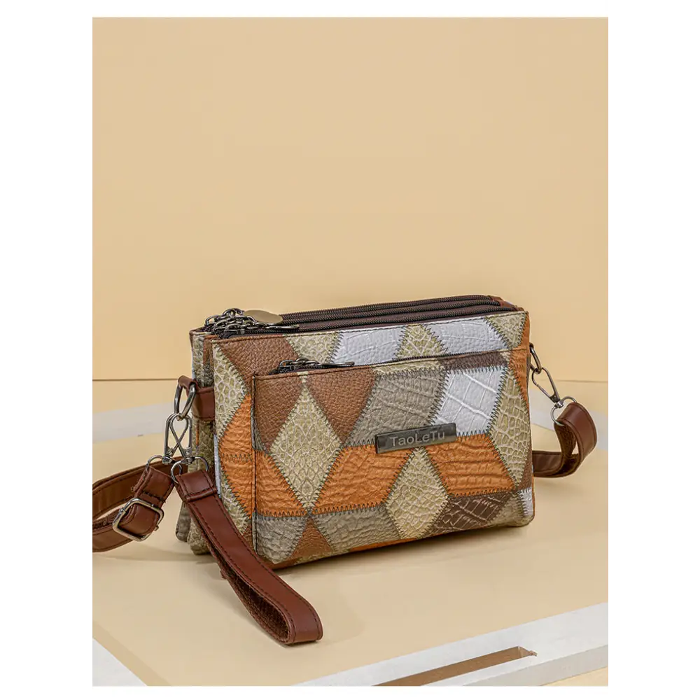 Everyday Chic: Women’s Travel Coin Clutch - Brown Color Matching