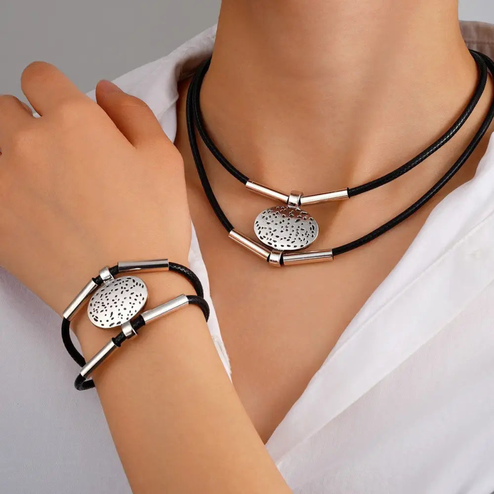 Exquisite Jewelry Set with Elegant Craftsmanship - 6415102HB / Alloy