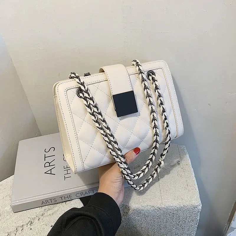 FallWinter Chic: All-match Mini Crossbody Bag - White