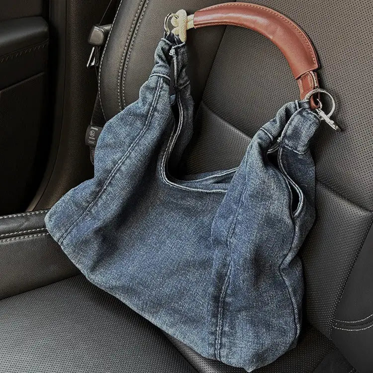FashBag: Casual Chic Shoulder Bag - Denim Blue