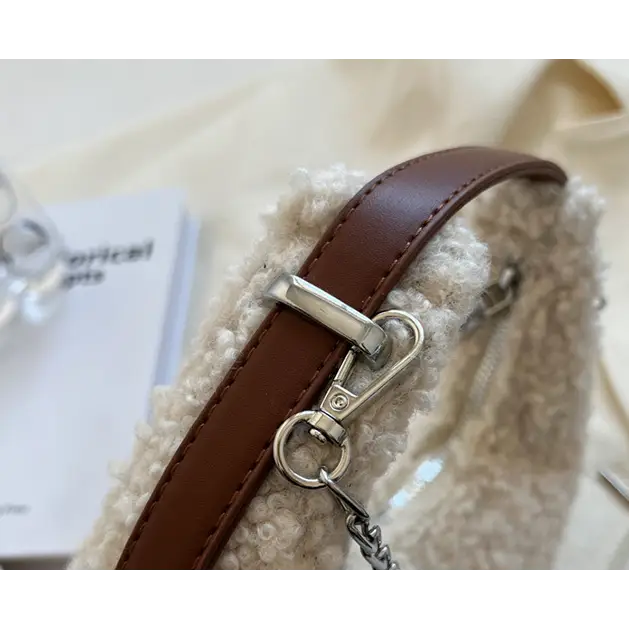 FashDumpl Shoulder Bag