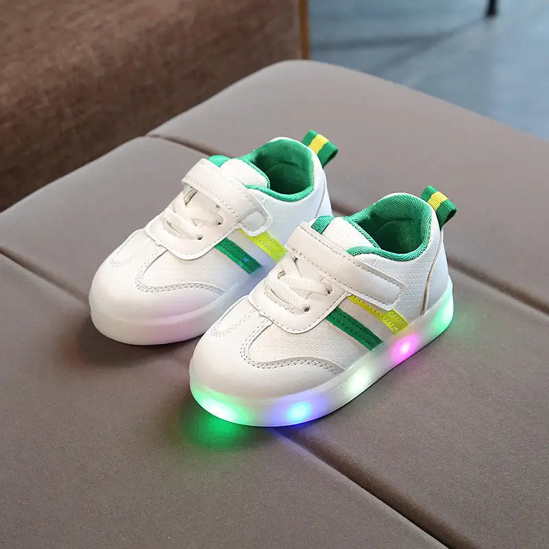 GlowStride: Kimmy White LED Sneakers - Green / 26