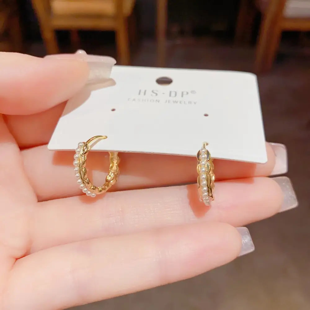 Golden Geo Chic 14K Gold Fashion Ear Clips - No 31