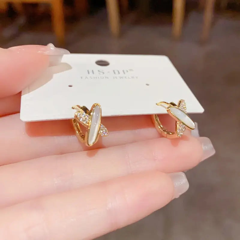 Golden Geo Chic 14K Gold Fashion Ear Clips - No 43