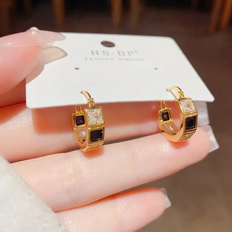 Golden Geo Chic 14K Gold Fashion Ear Clips - No 92