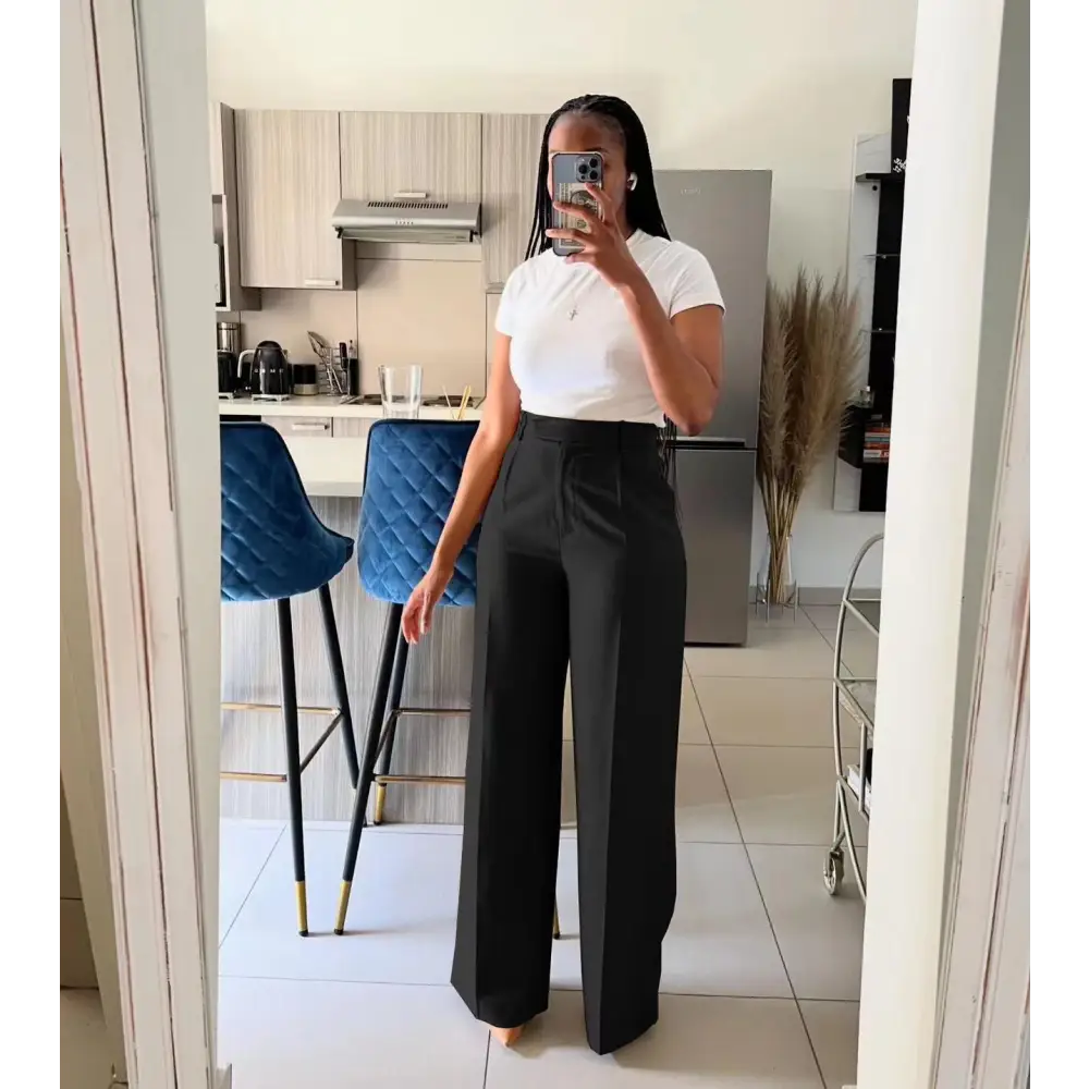 High-Waist Straight-Leg Pants - Black / S