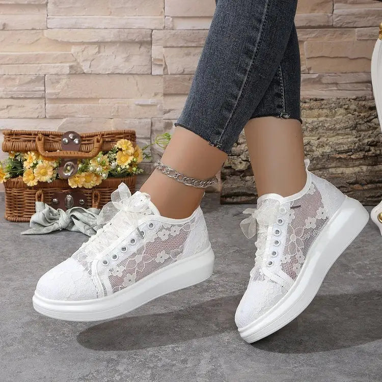 LacePrint Skate Shoes