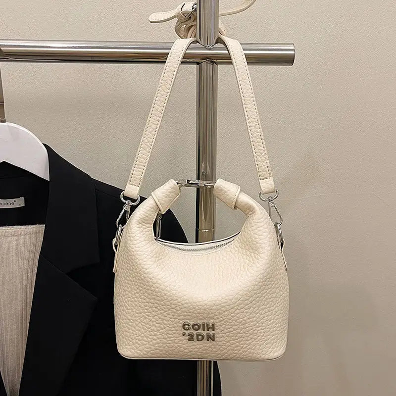 Litchi Luxe: Chic Commuter Messenger Bag - Beige Without Pendant