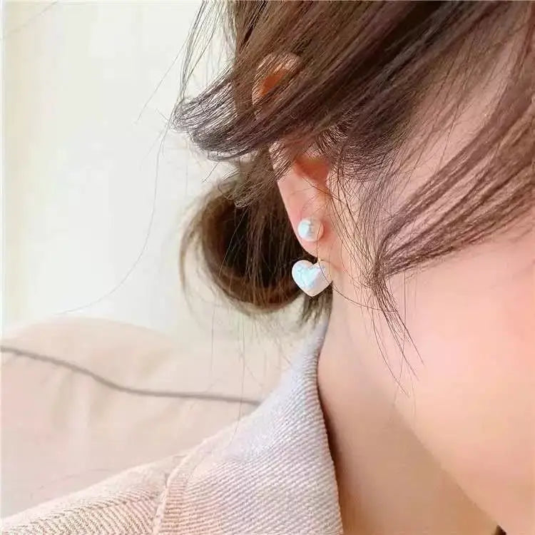 Love Pearl Stud Earrings - H207