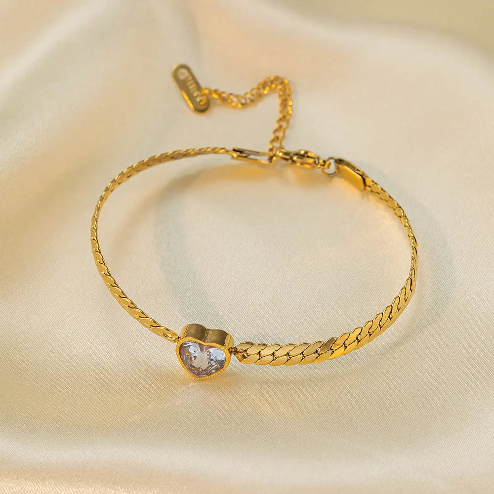 Love Sparkle Necklace - White Diamond Gold