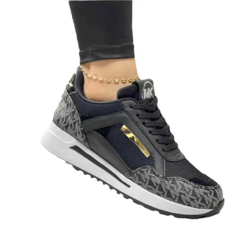 MaxRelax Mesh: Flat Bottom Leisure Sneakers