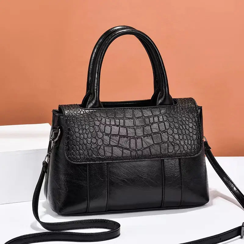 Medium PU Horizontal Square Handbag with Outer Slit Pocket - Black / 25X11X17CM