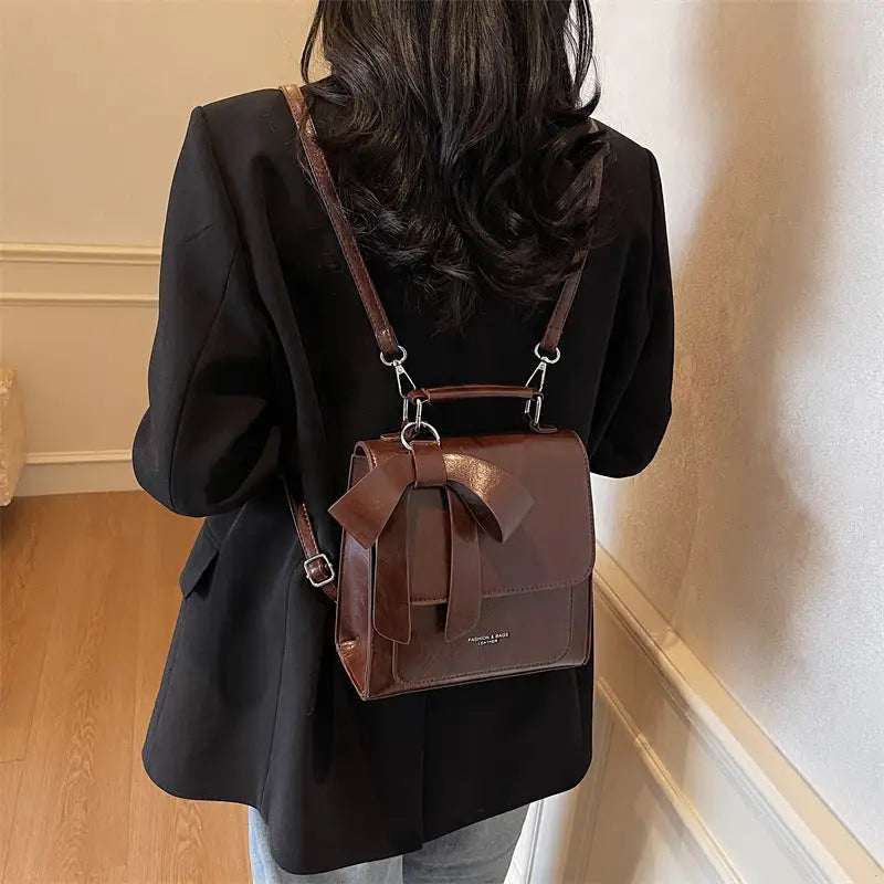 Medium PU Square Handbag with Zipper Pocket in Multiple Colors