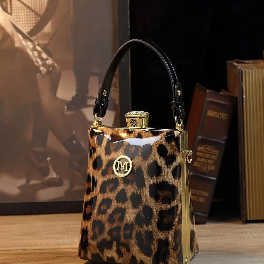 Medium Square PU Suitcase with Polyester Lining and Multiple Color Options