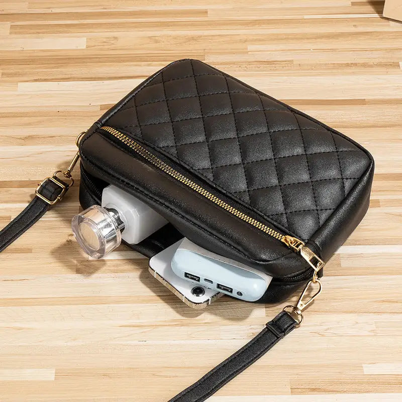 Polyester PU Suitcase with Diamond Mesh Stitching and Packing Bag