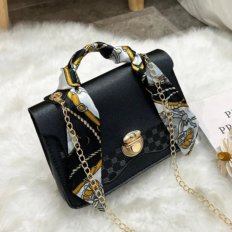 Retro Chic Square Bag - Black