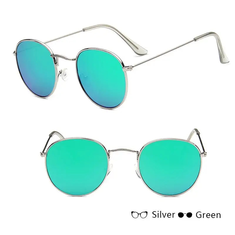 RetroChic Women’s Sunnies