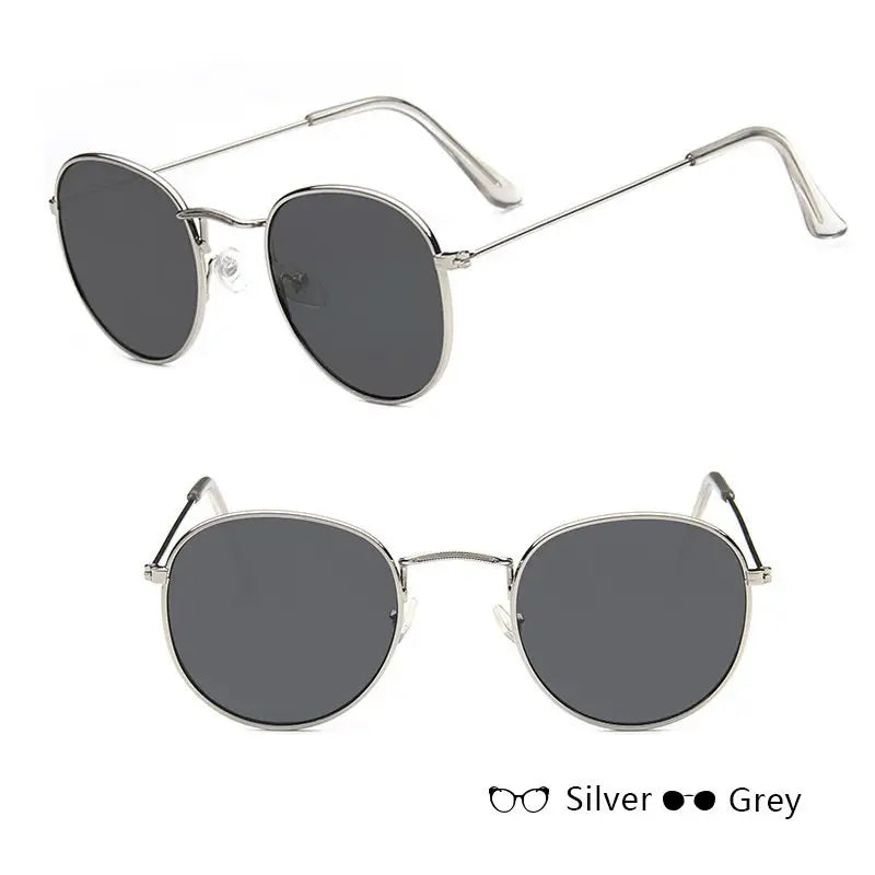 RetroChic Women’s Sunnies - Silver + gray