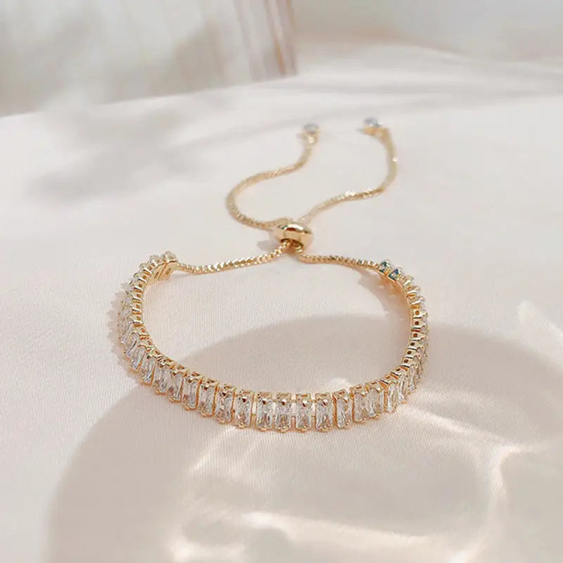 Rhinestone Chic Bracelet - Gold