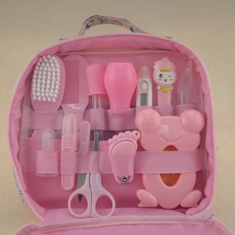 Roadfisher Baby Care Kit: Groom Clean & Comfort Set