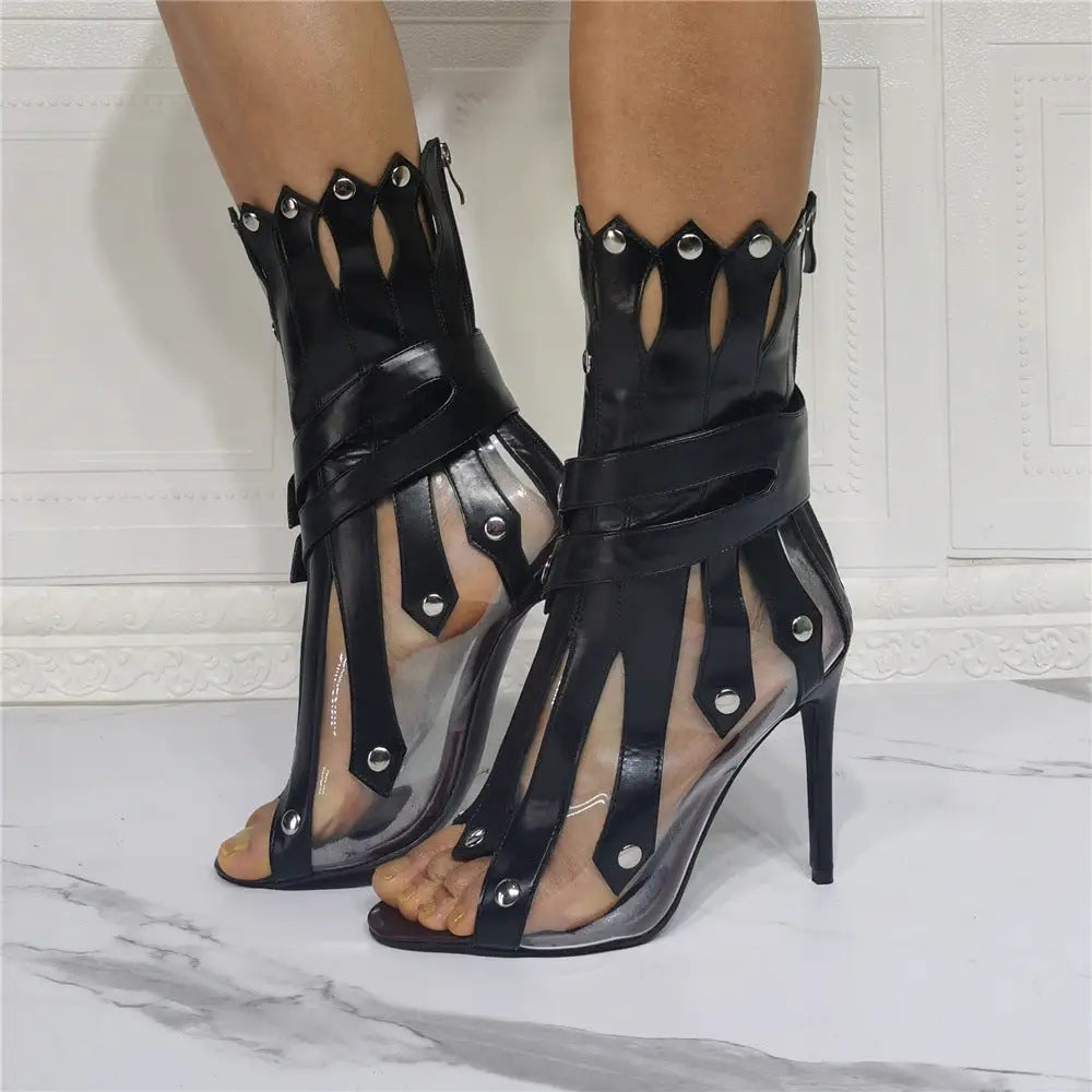 Roman Glam Heels: Effortless Elegance