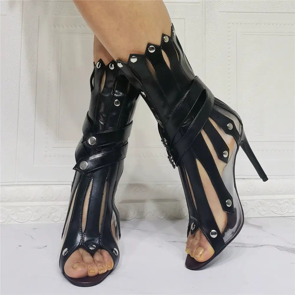 Roman Glam Heels: Effortless Elegance