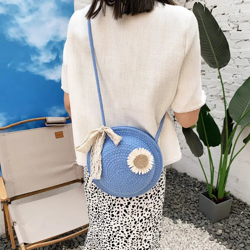 Round Straw Suitcase with Cotton Lining and Internal Mobile Phone Pocket - Blue / 23x23