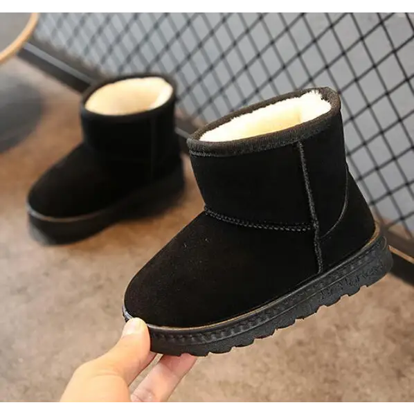 SnowPals: Cozy Boots for Little Adventurers - A black / 25